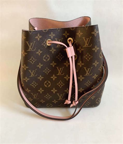 lv neo noe size